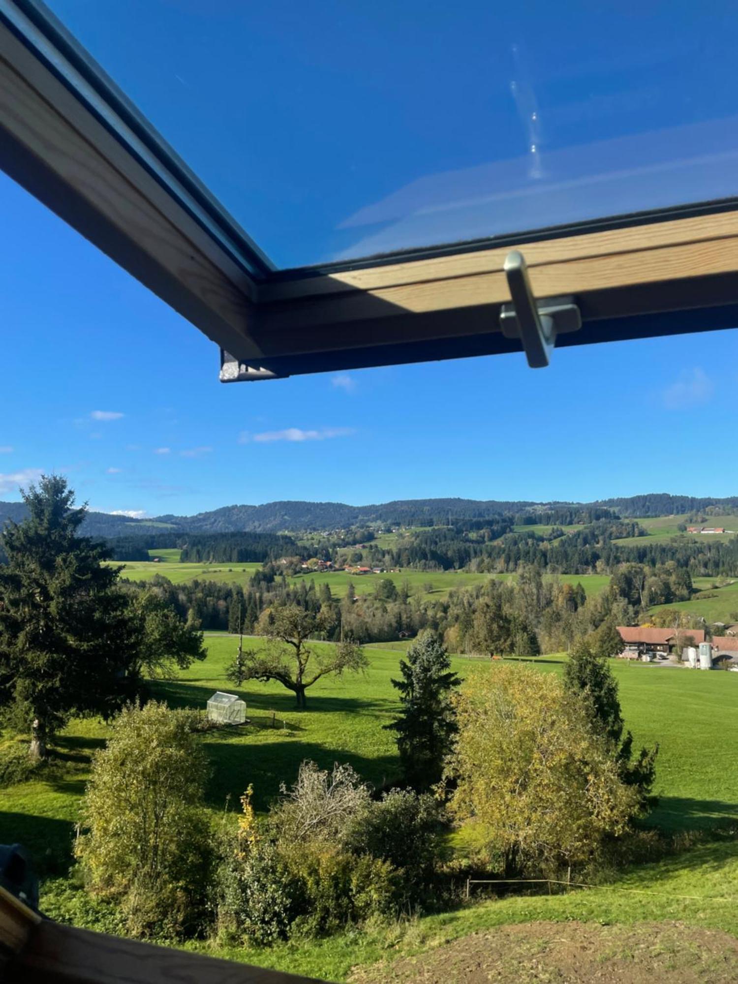 Allgaeu Cottage - Traumhafter Blick In Die Schweizer Berge Weiler-Simmerberg Exterior photo